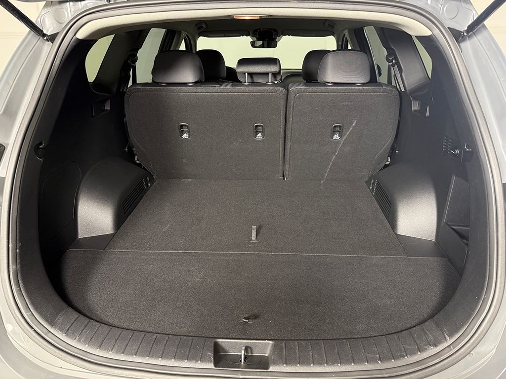 Certified Used 2023 Gray Hyundai SE image 15