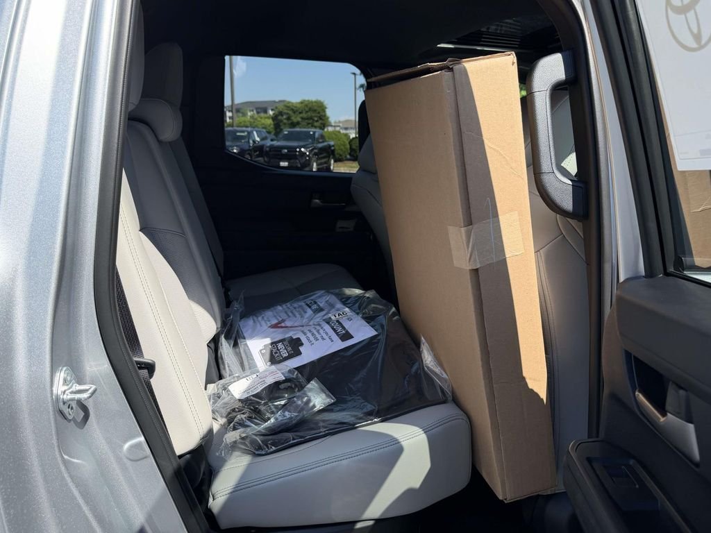 2026 Toyota Tacoma Limited - Photo 12
