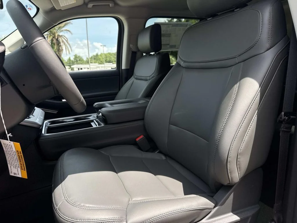 New 2026 Agate Black Metallic Ford Active image 37