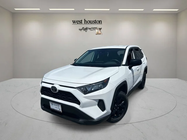 2022 Toyota RAV4 LE FWD (Natl)