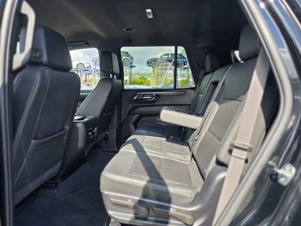 2025 Chevrolet Tahoe LT - Photo 17