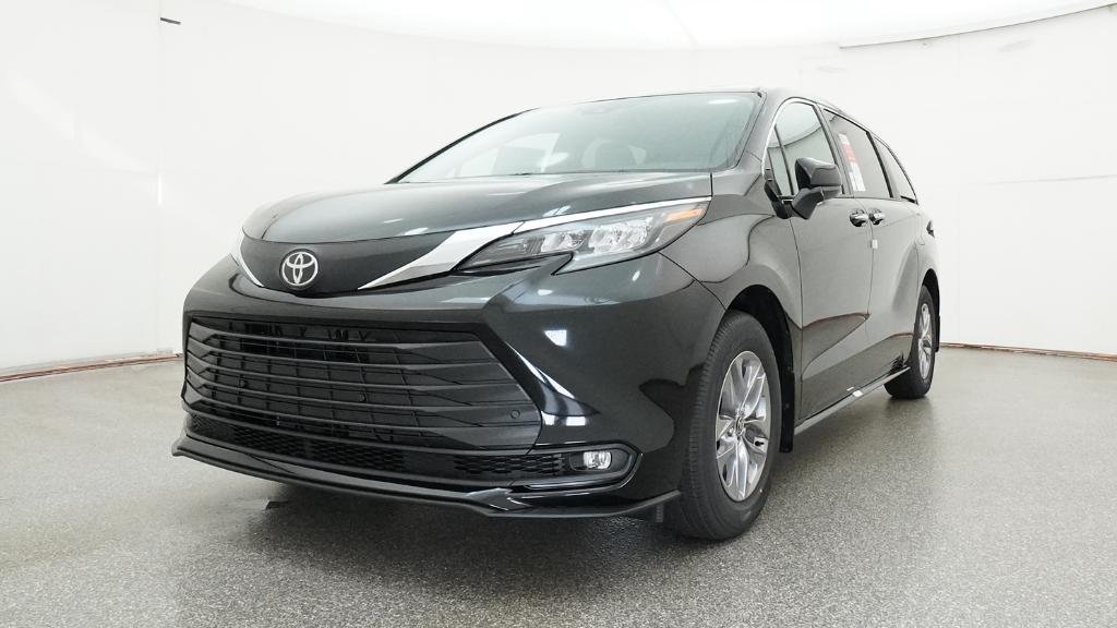 Certified Used 2026 Midnight Black Met Toyota XLE image 40
