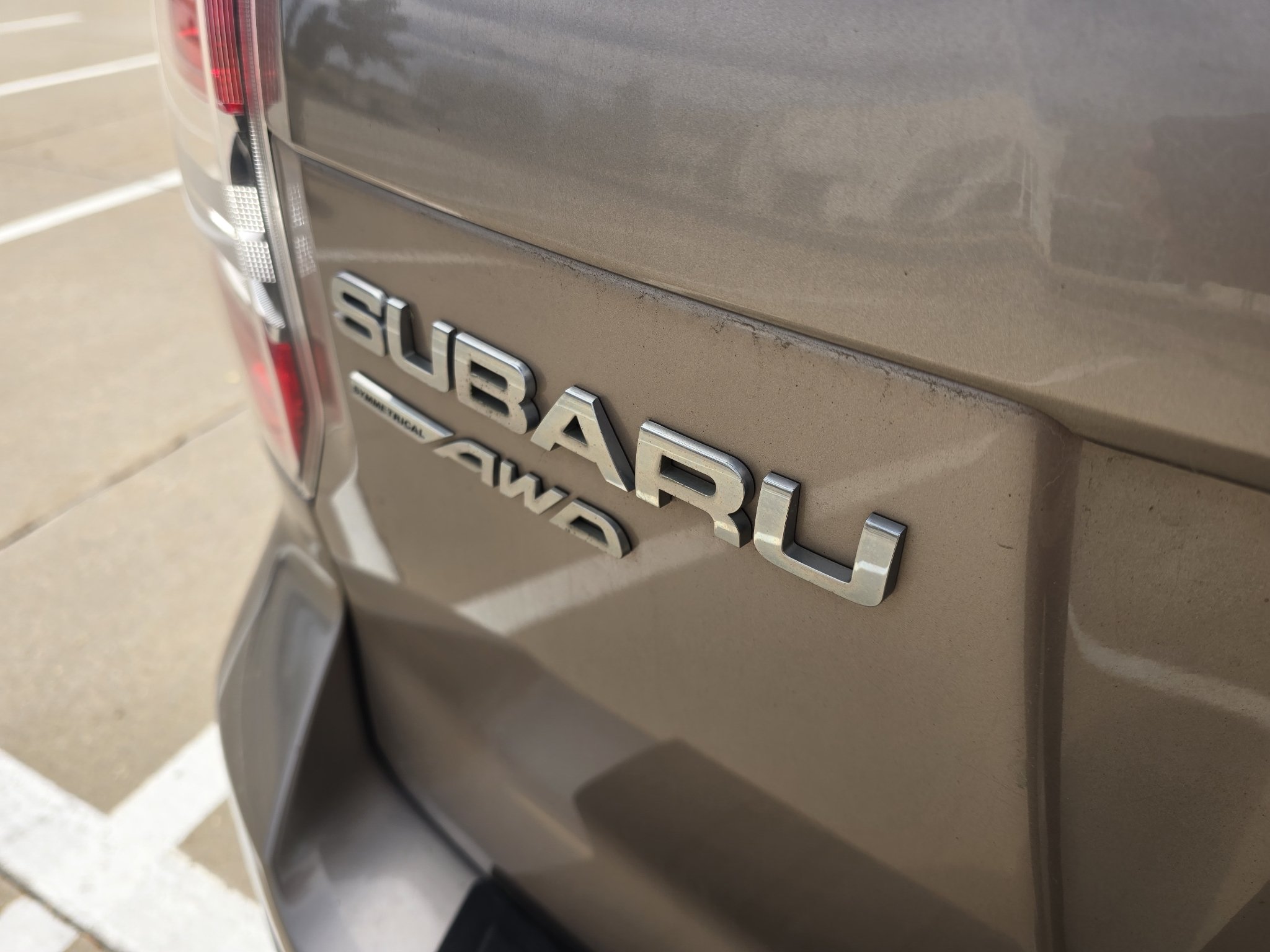 Used 2014 Burnished Bronze Metallic Subaru 2.5i image 10