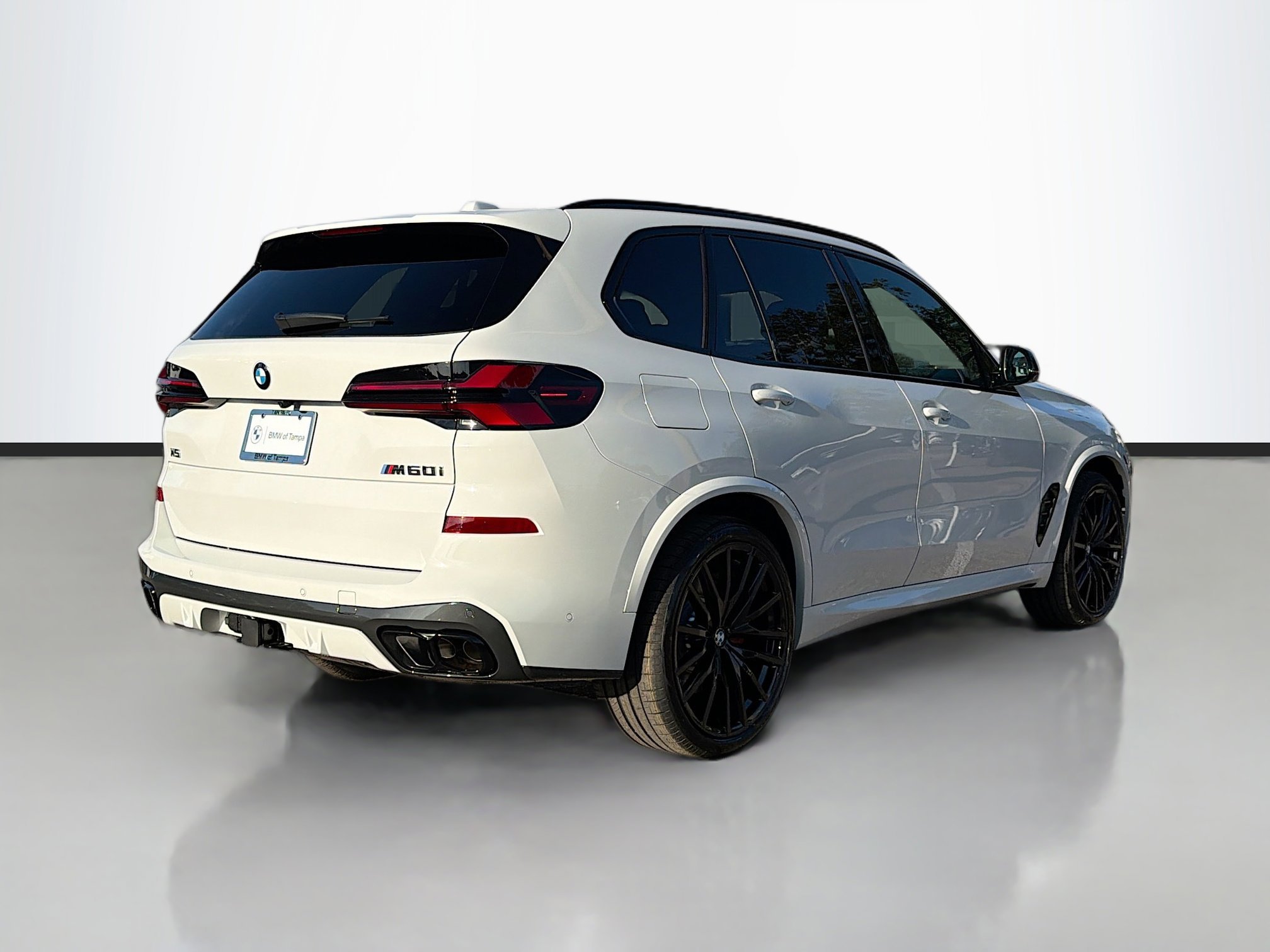2026 Bmw X5 M60i photo 3