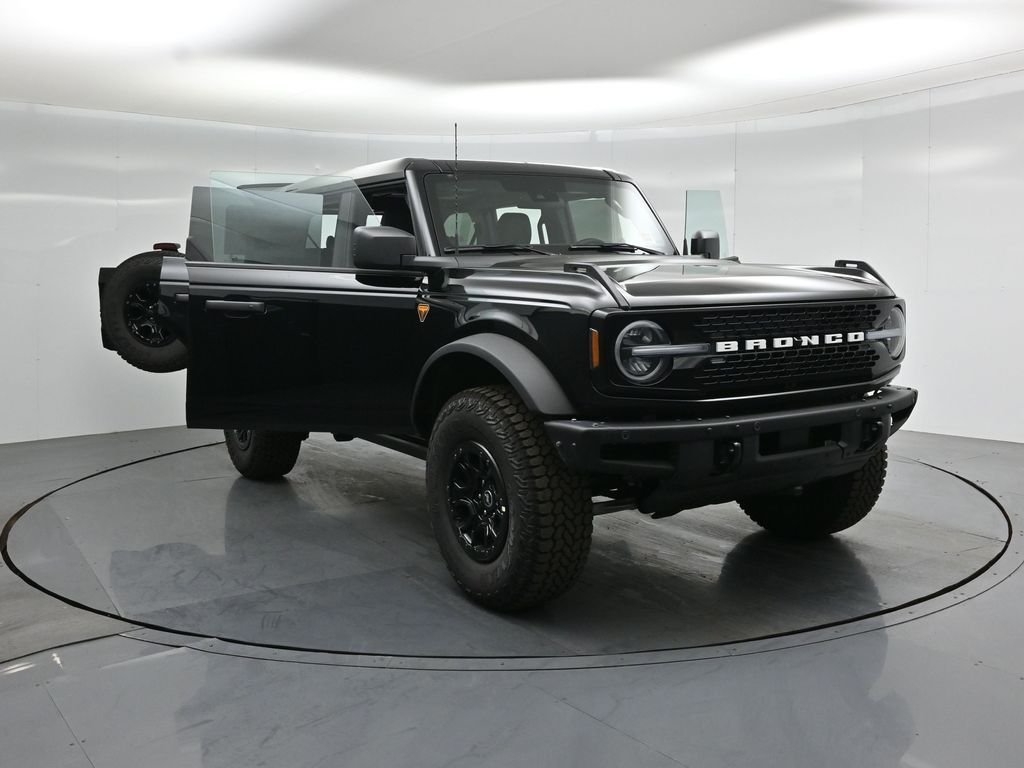 New 2026 Shadow Black Ford Badlands image 32