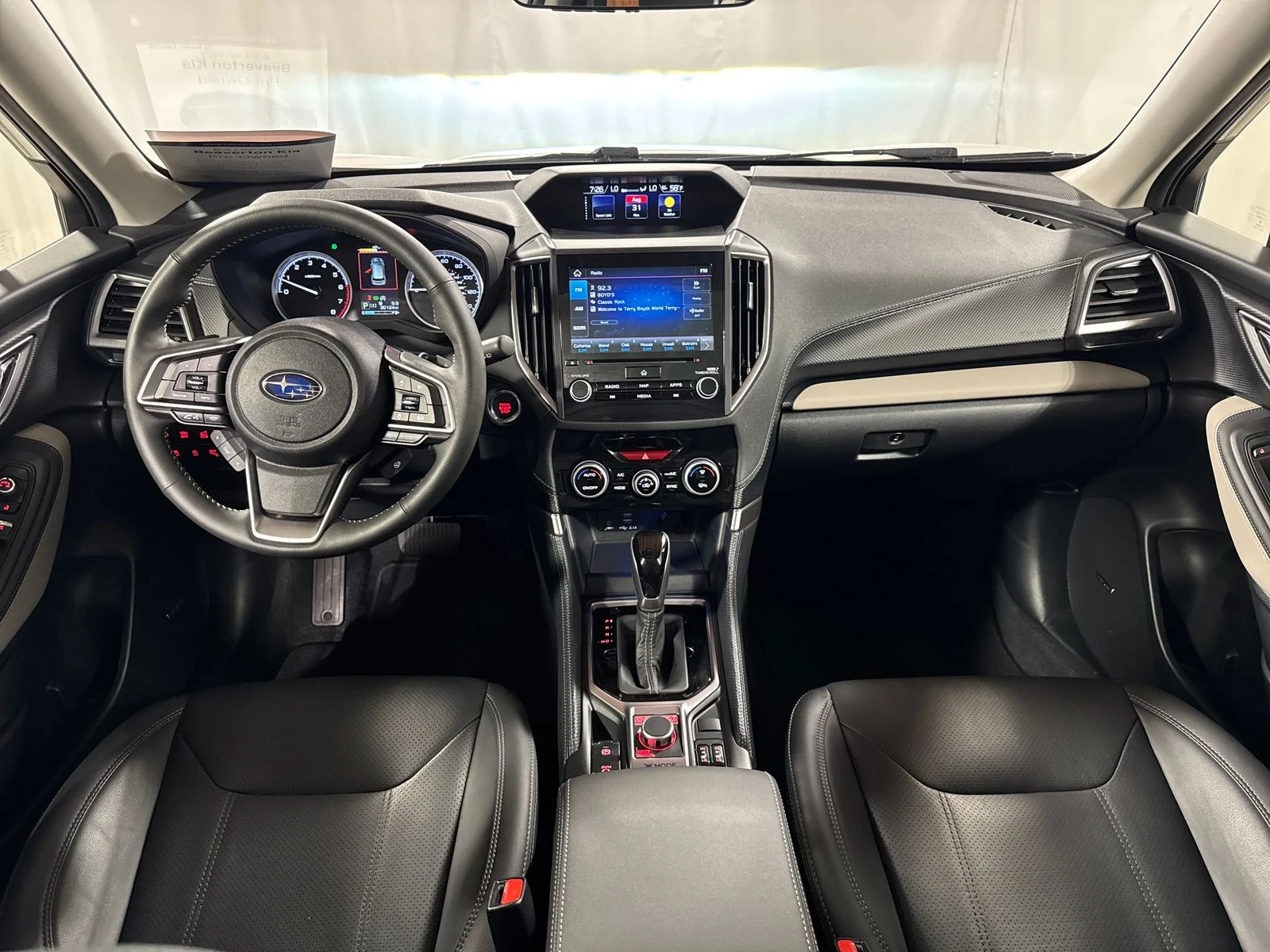 Used 2023 Crystal White Pearl Subaru Limited image 4