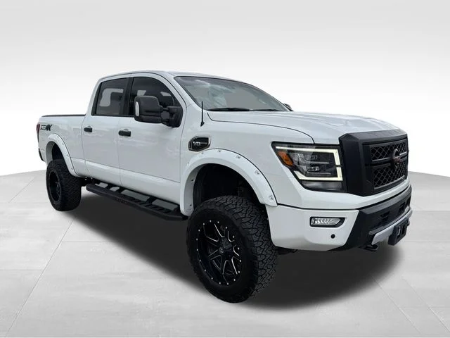 2021 Nissan Titan XD Pro-4X Crew Cab 4x4's photo