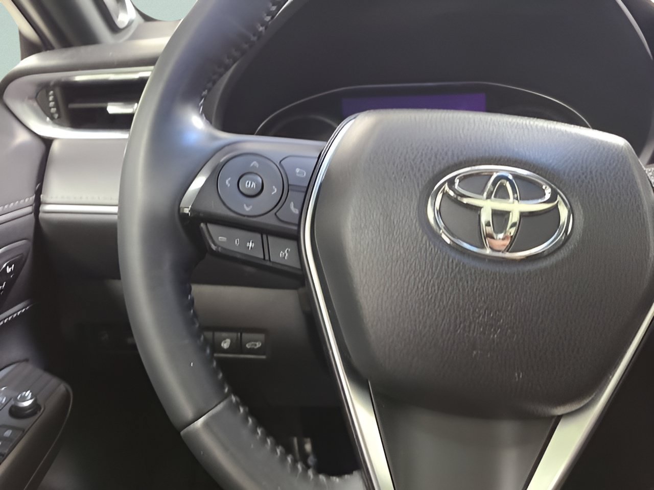 Used 2021 Ruby Flare Pearl Toyota Limited image 23