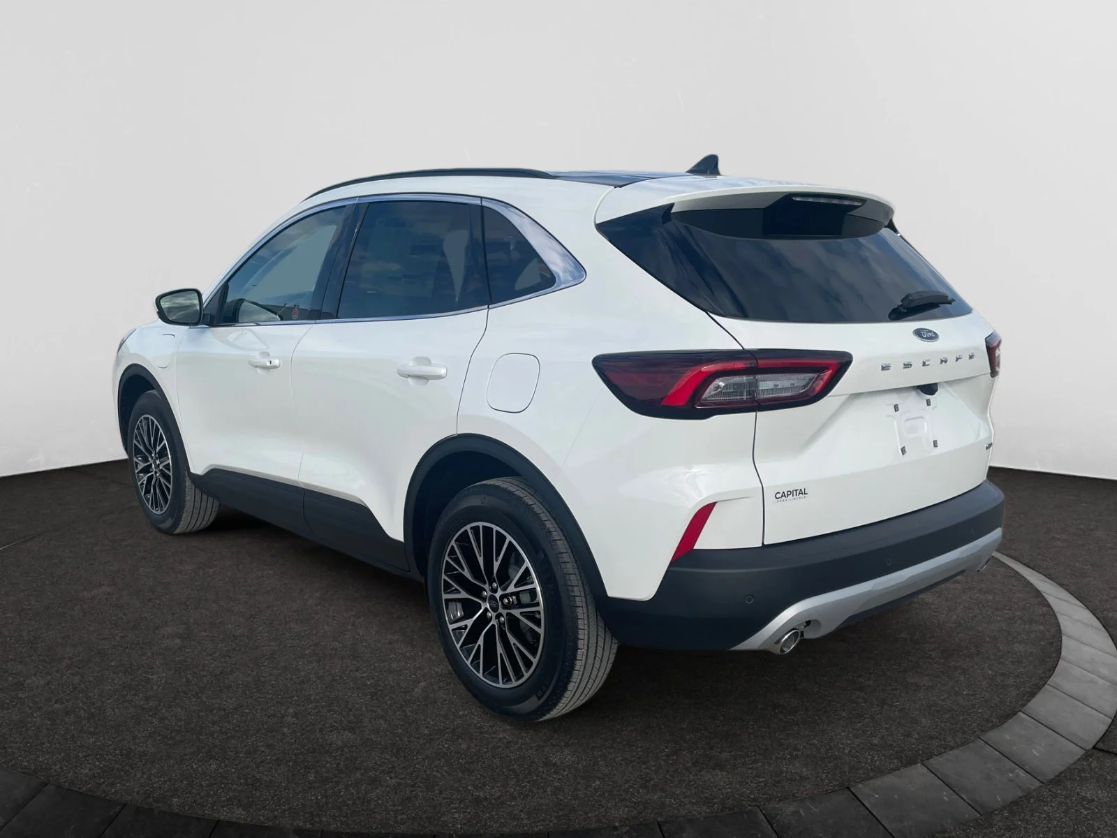 New 2025 Star White Metallic Tri-Coat Ford PHEV image 3