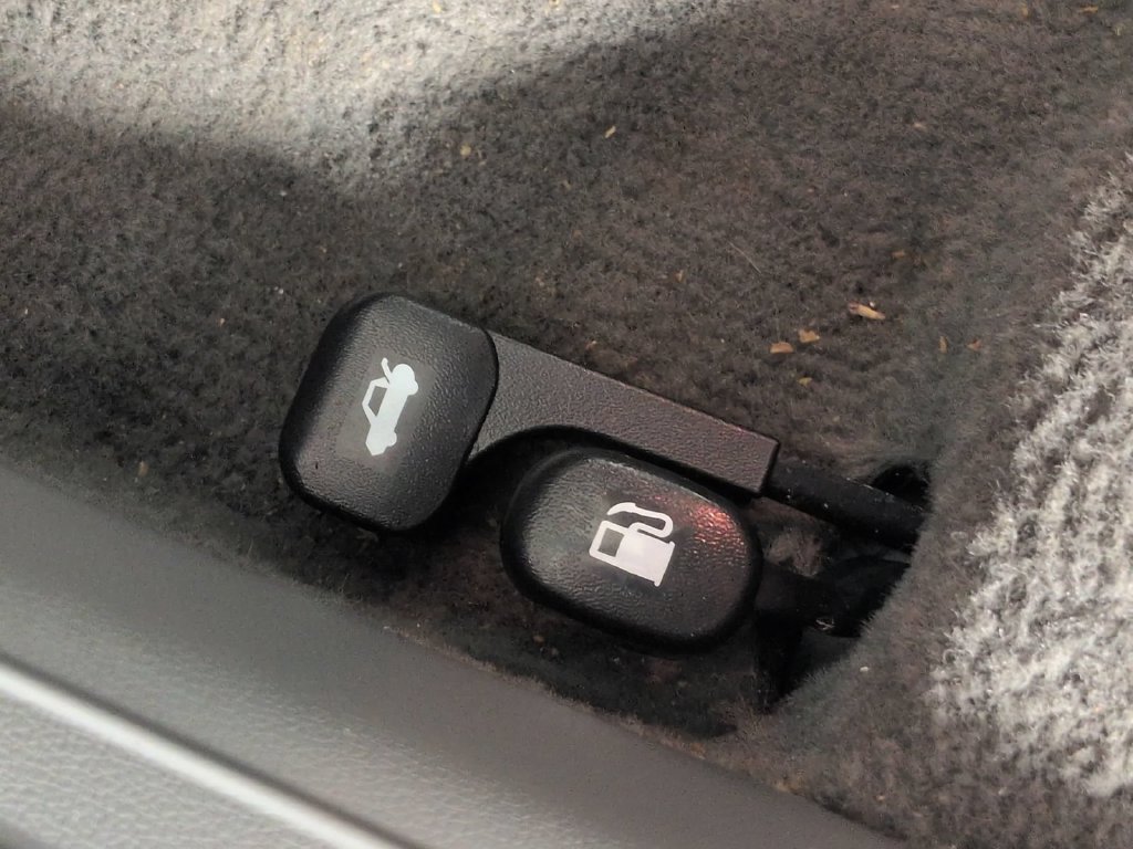2024 Hyundai Elantra SEL - Photo 17