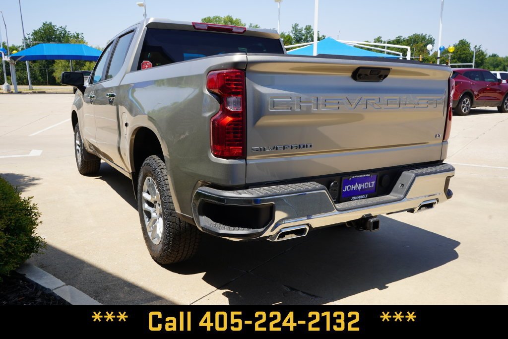 New 2026 Special Exterior Color Chevrolet LT image 11