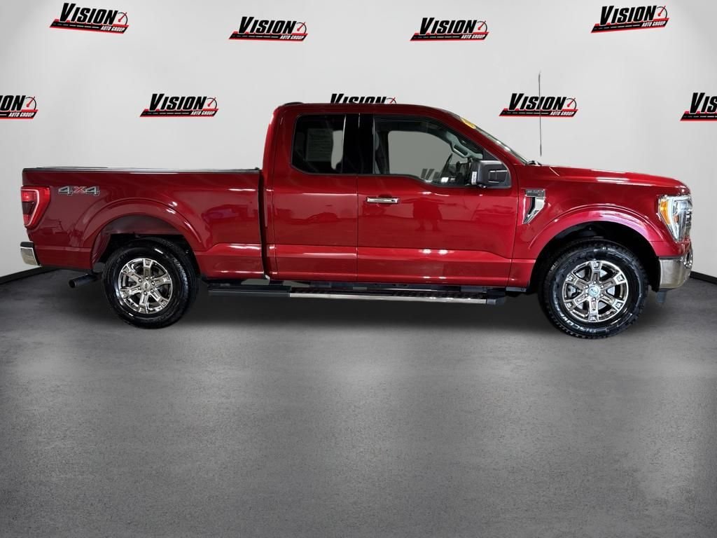 Used 2021 Red Ford XLT image 4