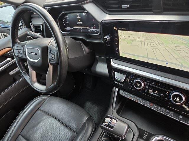 Used 2022 Onyx Black GMC Denali image 36
