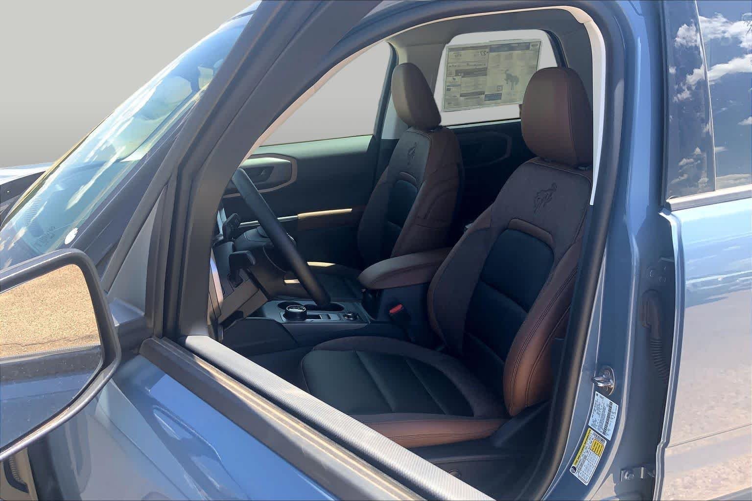 New 2026 Azure Gray Metallic Tri-Coat Ford Outer Banks® image 9