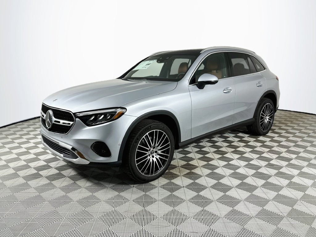 New 2027 Cirrus Silver Metallic Mercedes-Benz GLC 300 image 37