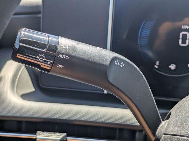 New 2026 Gray Hyundai SE FWD image 27