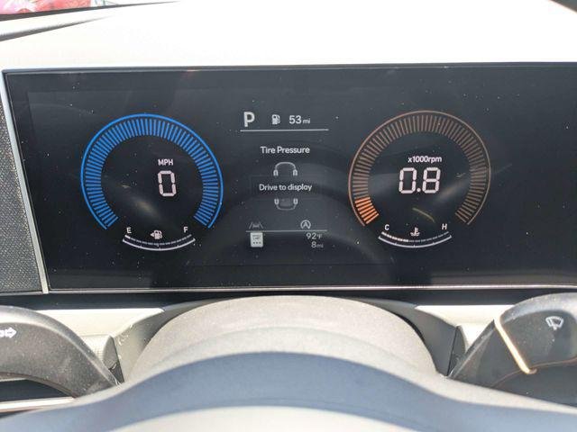 New 2026 Silver Hyundai SEL FWD image 31
