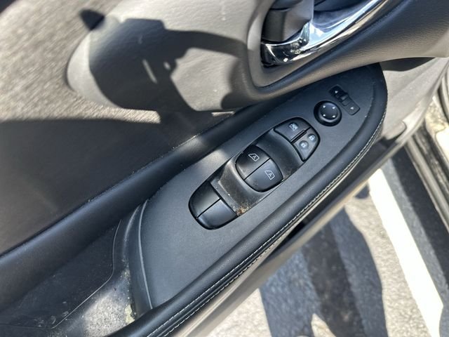 Used 2023 Black Nissan SV image 17