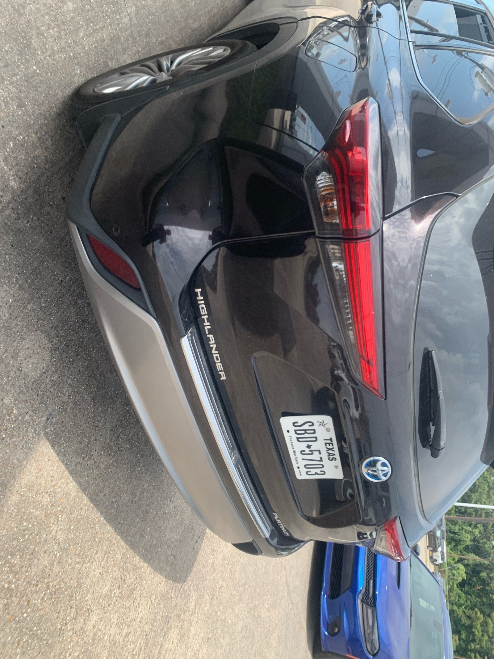 2021 Toyota Highlander Hybrid Platinum Black at Lexus Southwest Houston