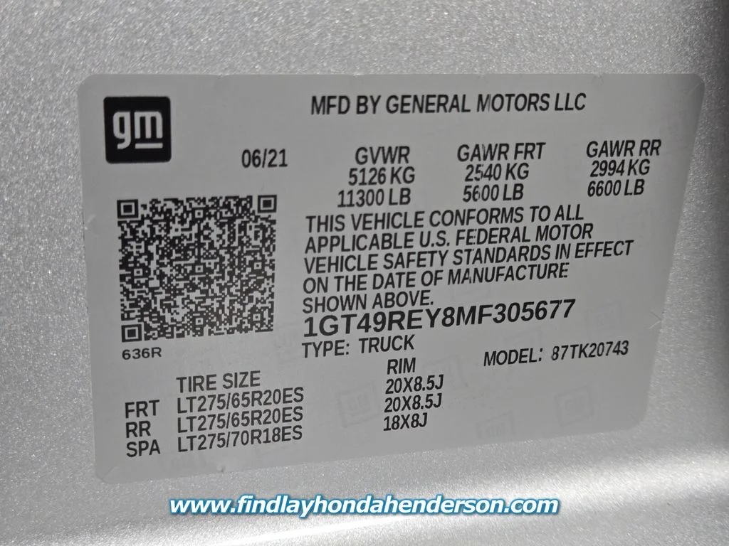 Used 2021 Quicksilver Metallic GMC Denali image 14