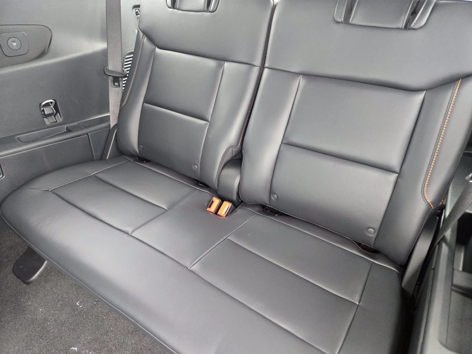New 2026 Agate Black Metallic Ford Tremor® image 19