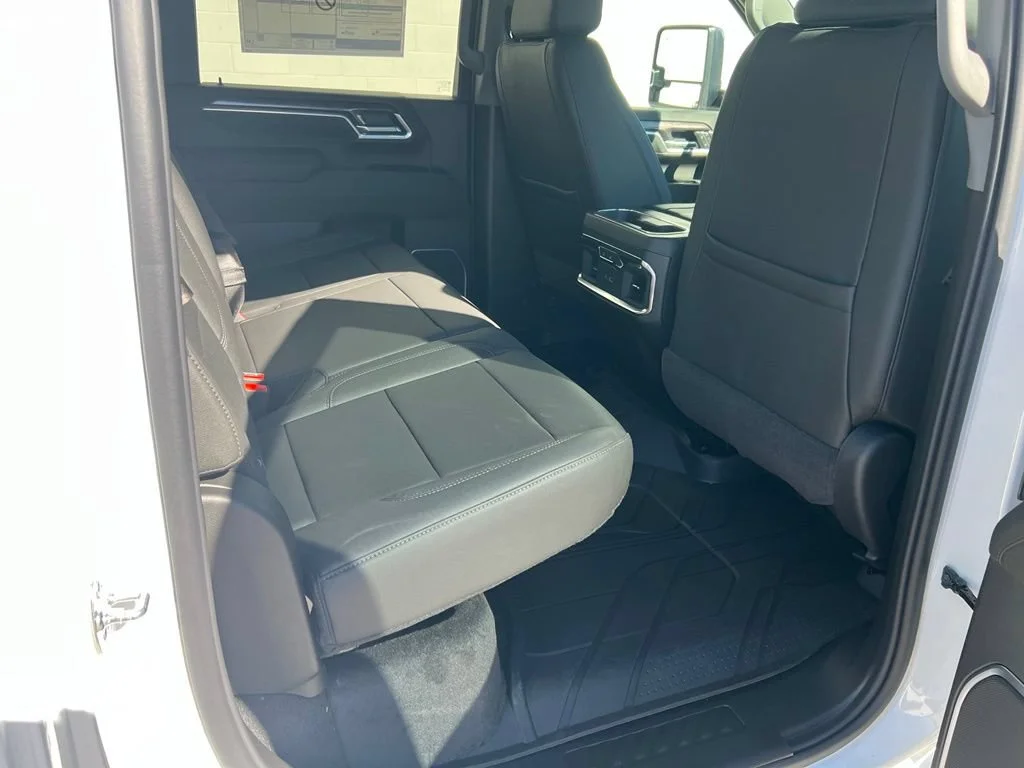 New 2026 Summit White Chevrolet LTZ DRW image 23