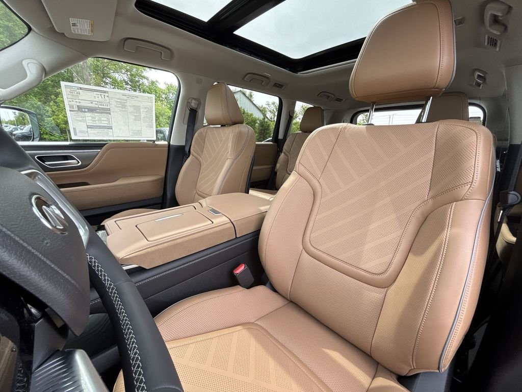 New 2026 BLACK OBSIDIAN INFINITI Luxe 4WD image 13