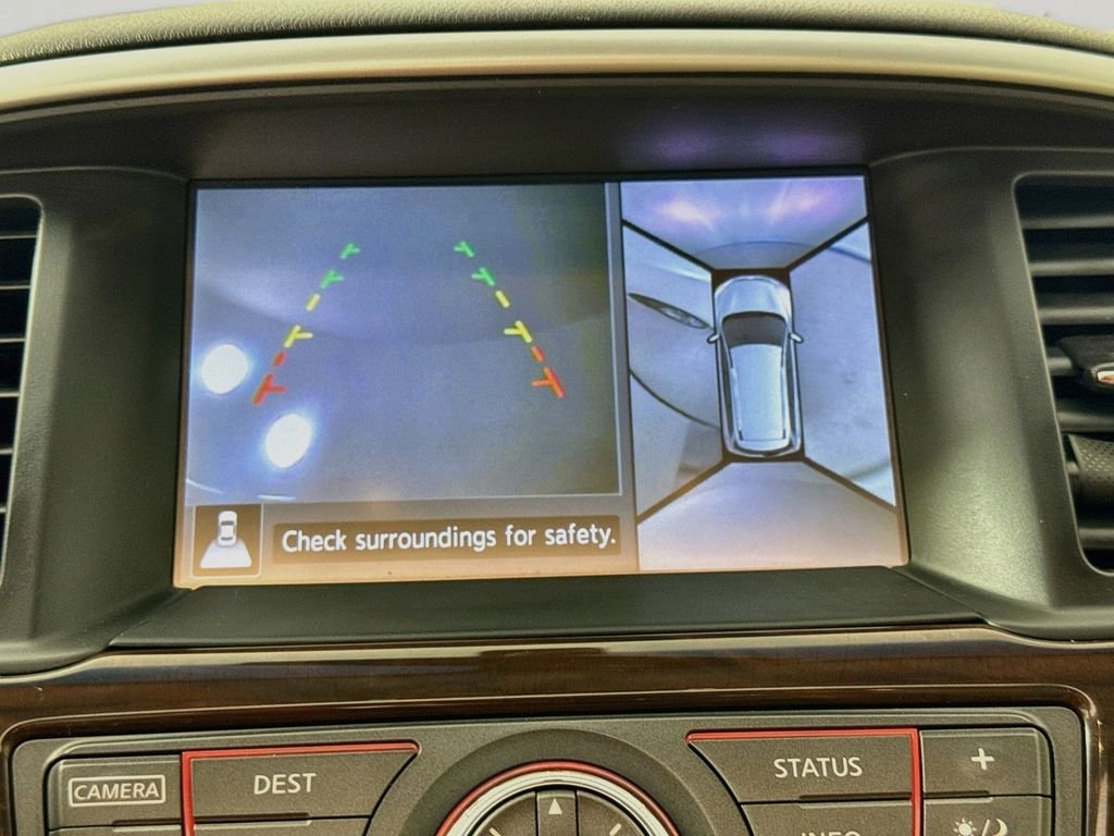Used 2016 Pearl White Nissan Platinum image 18