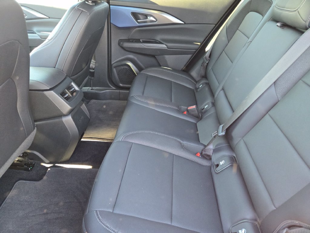 2026 Chevrolet Equinox EV 2LT - Photo 7
