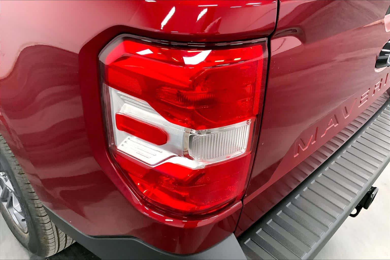 2025 Ford Maverick XLT - Photo 14