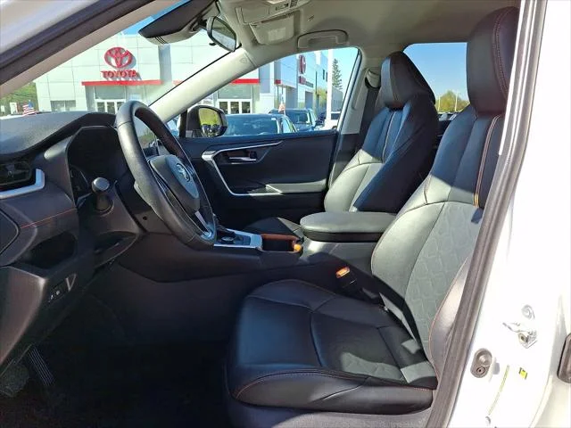 Certified Used 2024 ICE CAP Toyota  image 16