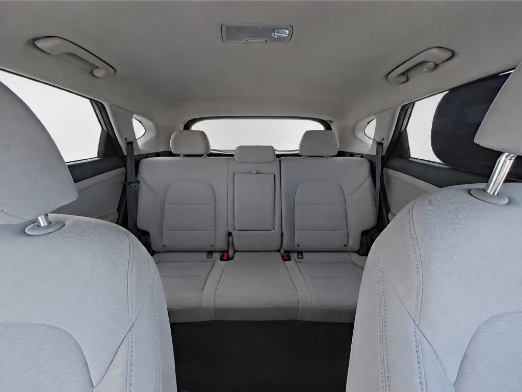 Used 2020 Silver Hyundai Sport image 17