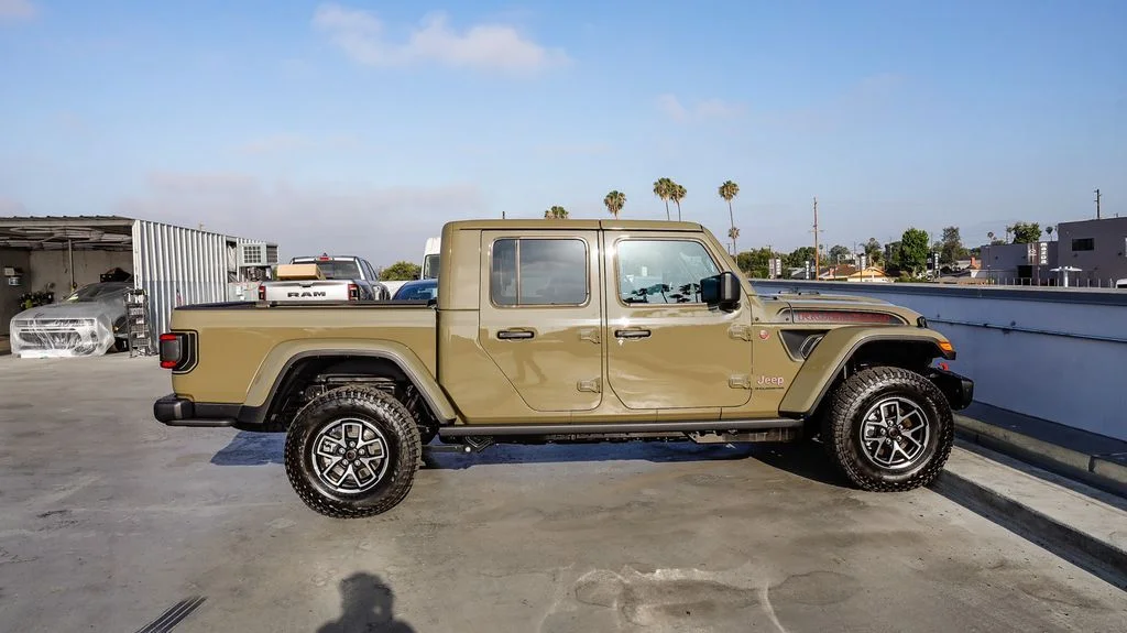 New 2026 Green Jeep Shadow Ops image 13