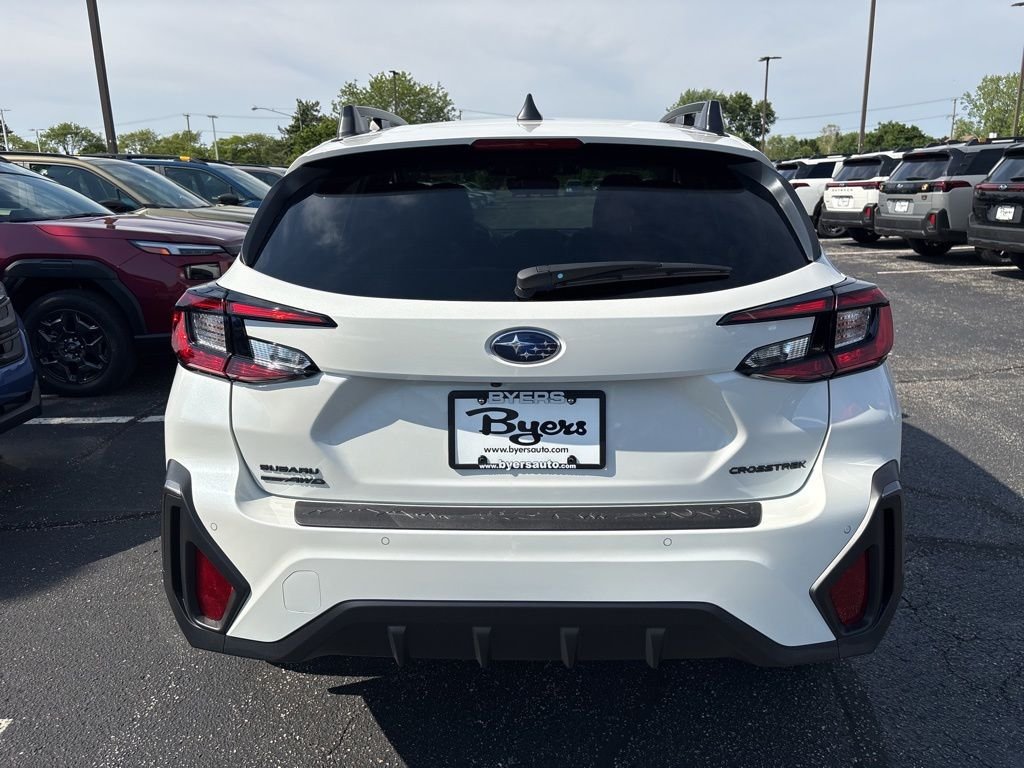 New 2026 CRYSTAL WHITE PEARL Subaru Limited image 4