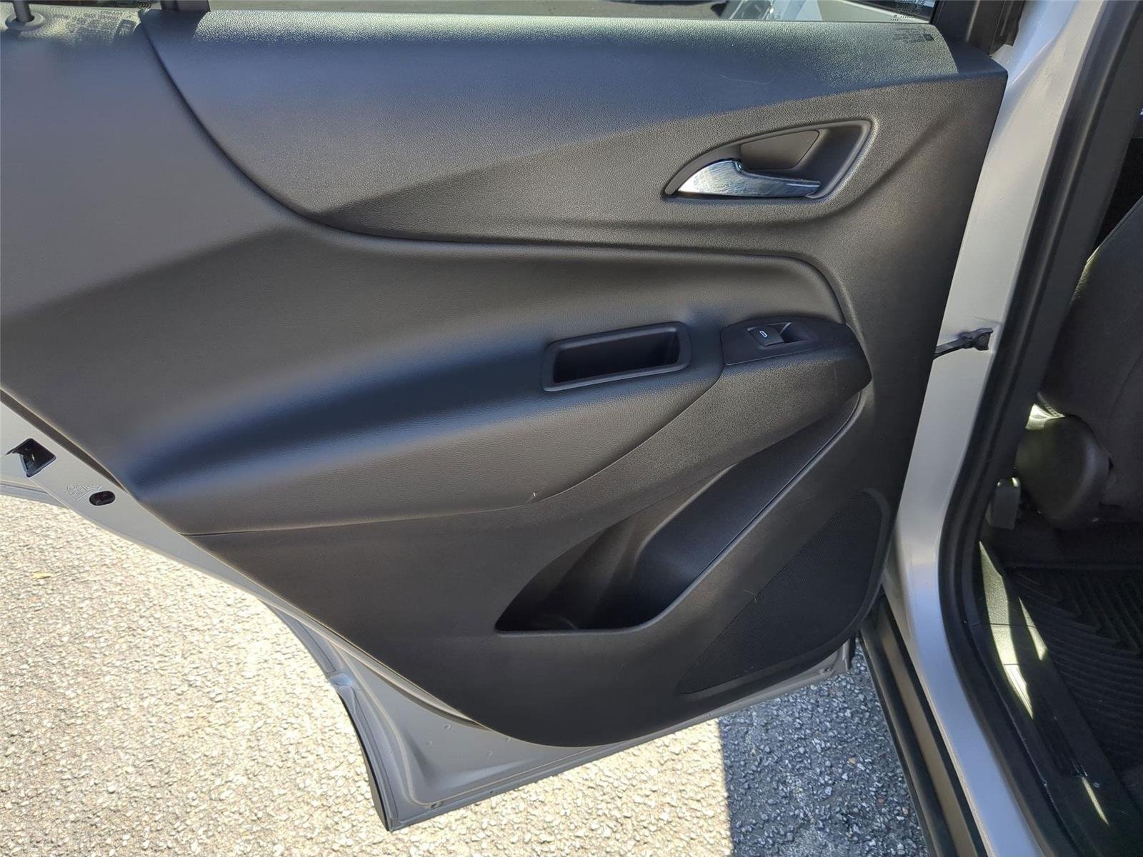 Used 2020 Silver Ice Metallic Chevrolet LT image 29