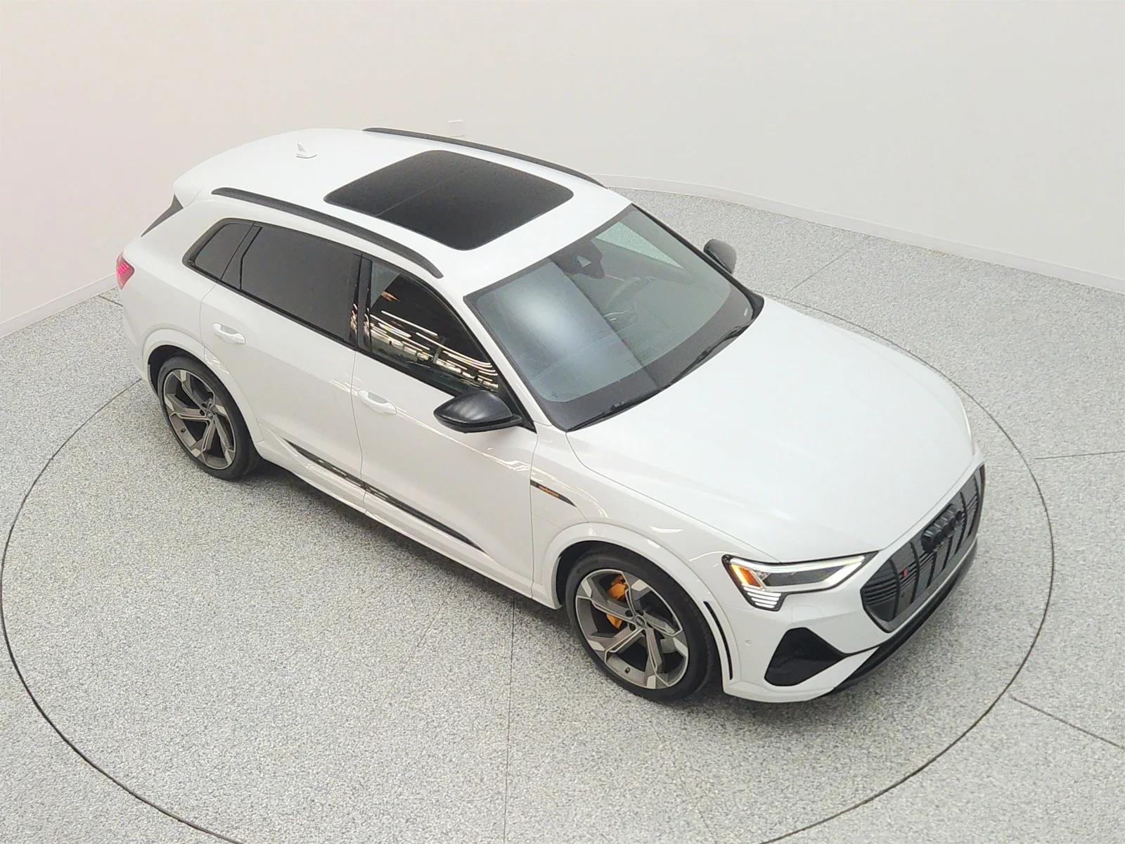 Used 2023 Glacier White Metallic Audi Premium Plus quattro image 24