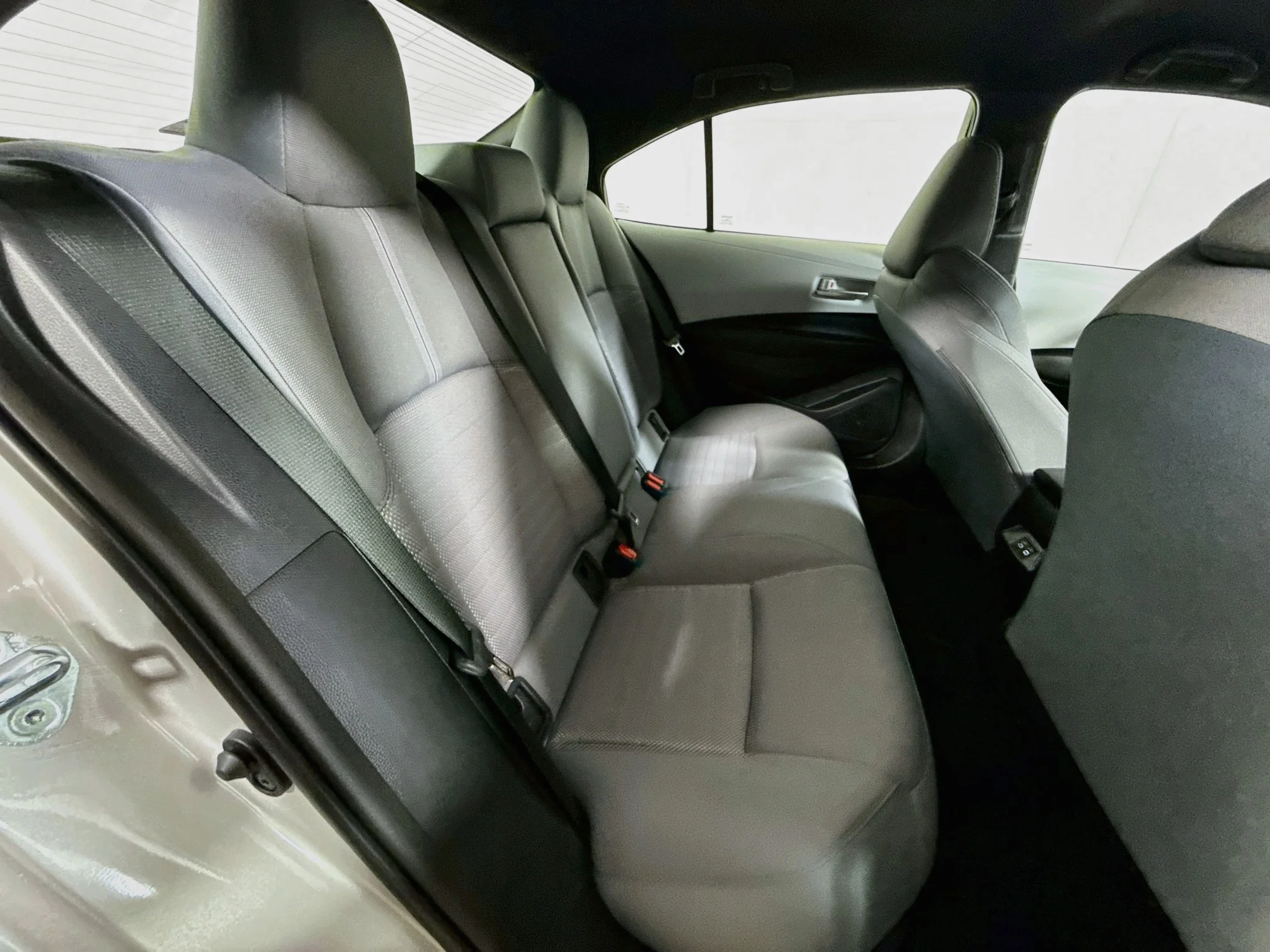 New 2026 Classic Silver Metallic Toyota SE image 25