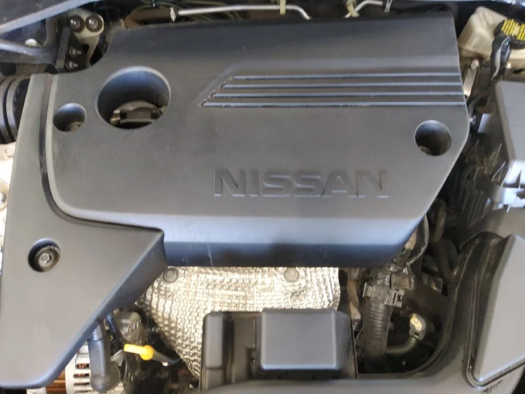 Used 2018 Blue Nissan 2.5 SL image 21