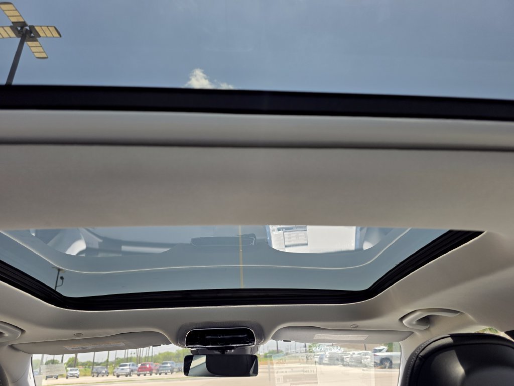 New 2026 Cirrus Silver Metallic Mercedes-Benz C 300 image 59