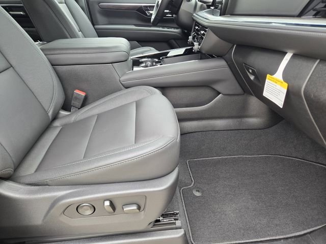2026 Chevrolet Tahoe LT - Photo 10