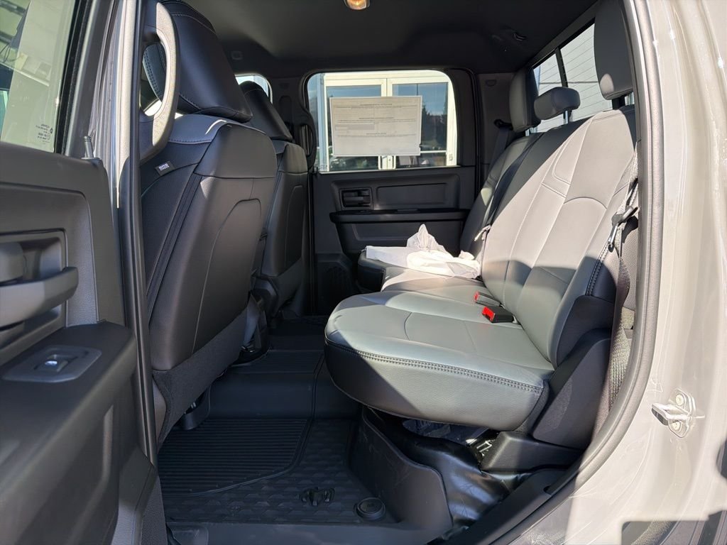 New 2026 Ceramic Gray Clearcoat RAM Tradesman image 30