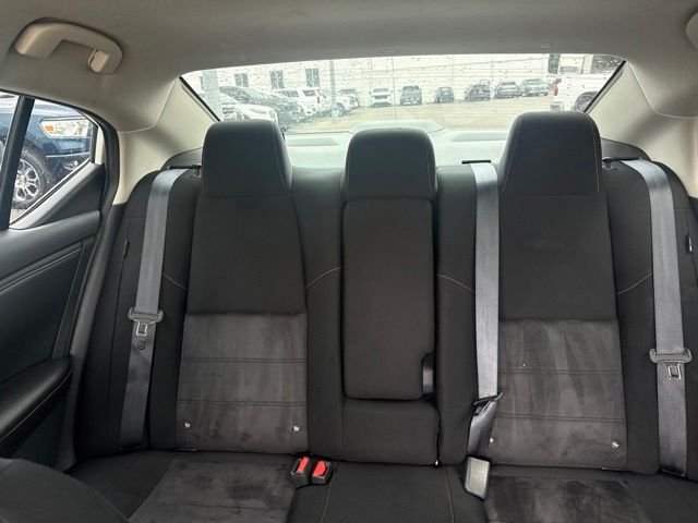 Used 2023 White Nissan SR image 24