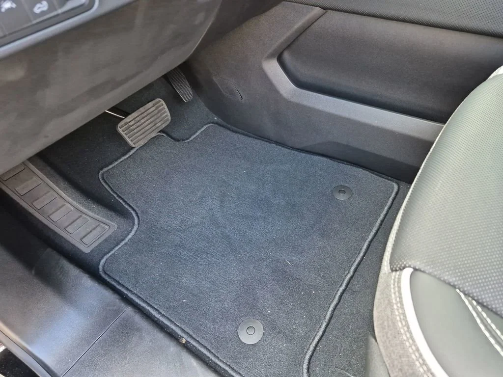 2026 GMC Sierra EV Elevation - Photo 21