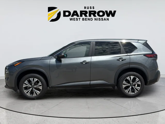 Used 2023 Gray Nissan SV image 2