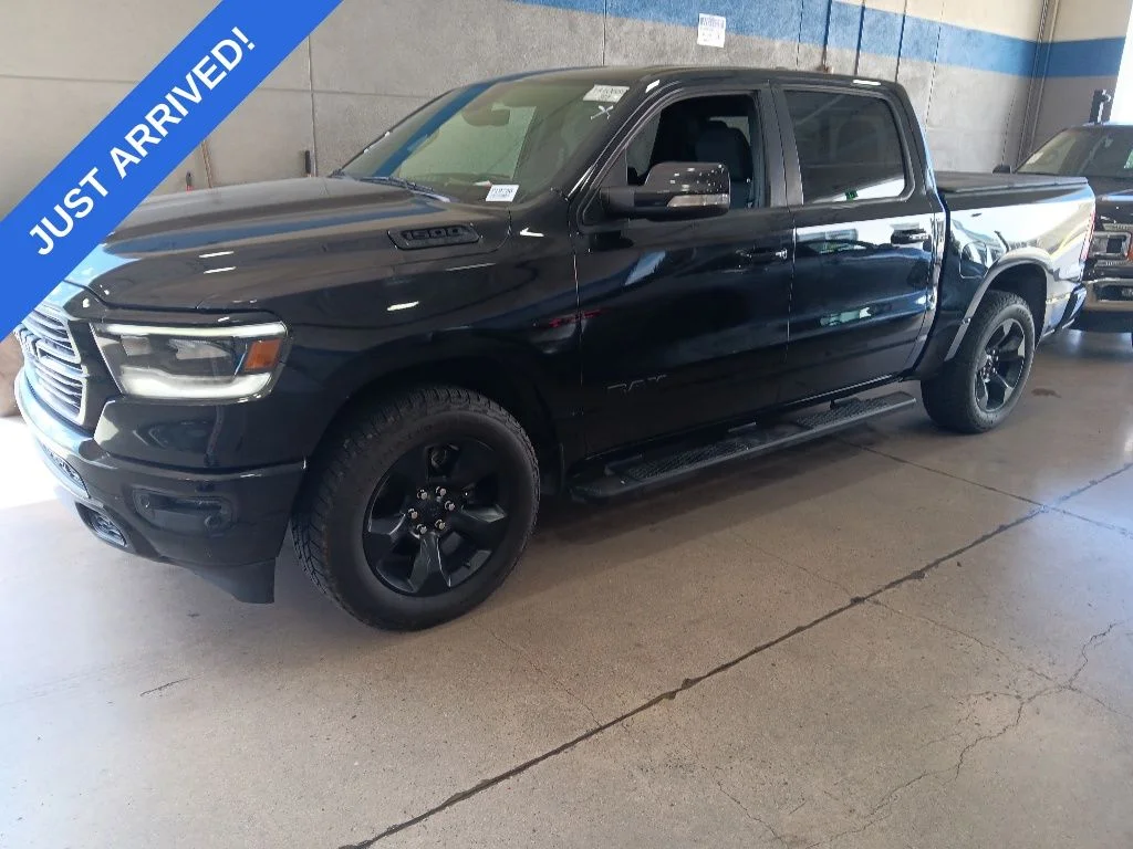 2019 RAM 1500 Big Horn/Lone Star 4x4 Crew Cab 5'7's photo