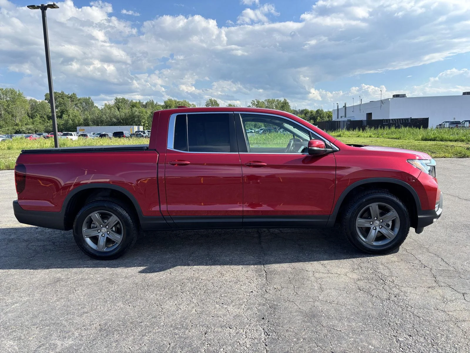 Used 2023 Radiant Red Metallic II Honda RTL image 8