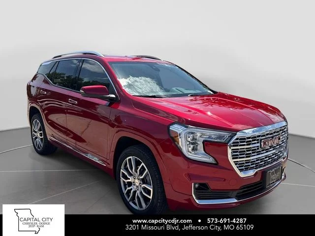 2023 GMC Terrain Denali