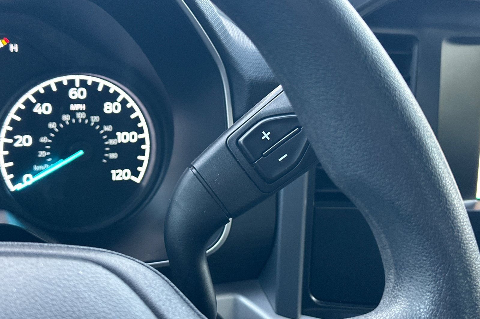 2023 Ford F-150 XLT - Photo 17