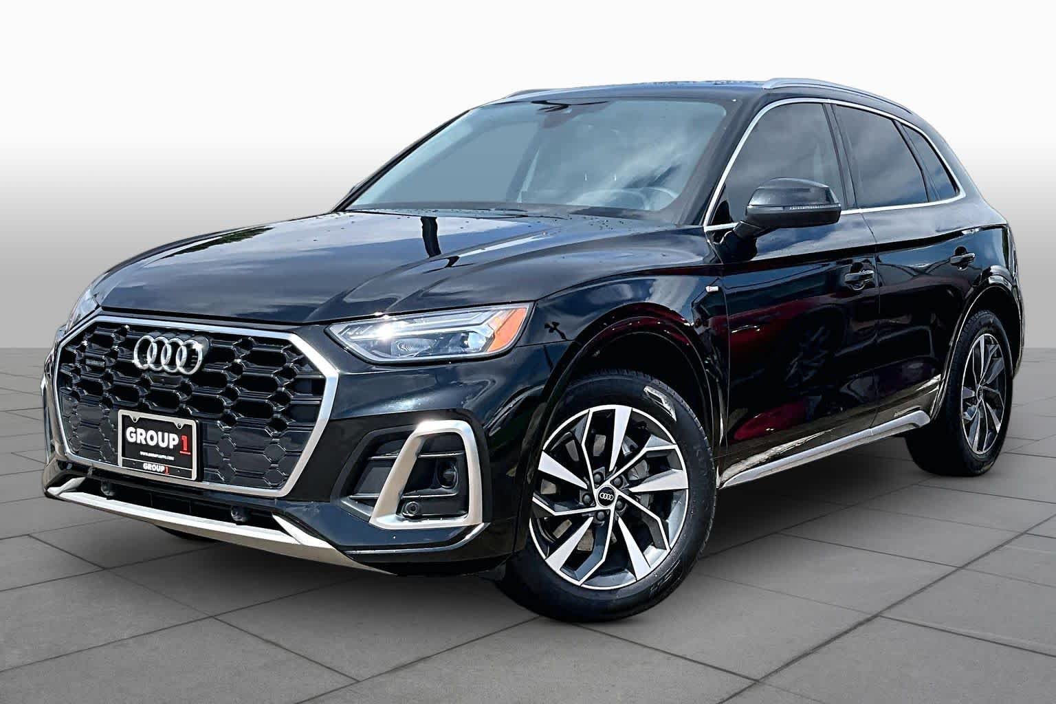 2023 Audi Q5 S line Premium Plus