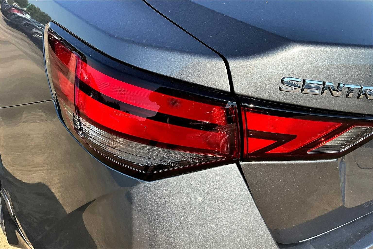 Used 2025 Gun Metallic Nissan SV image 12